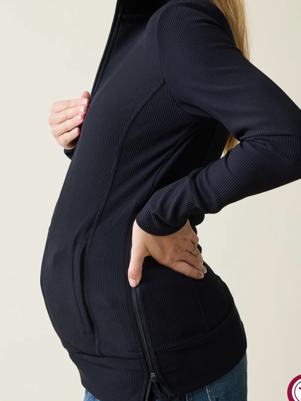 Ingrid & Isabel side zip ribbed maternity jacket - medium